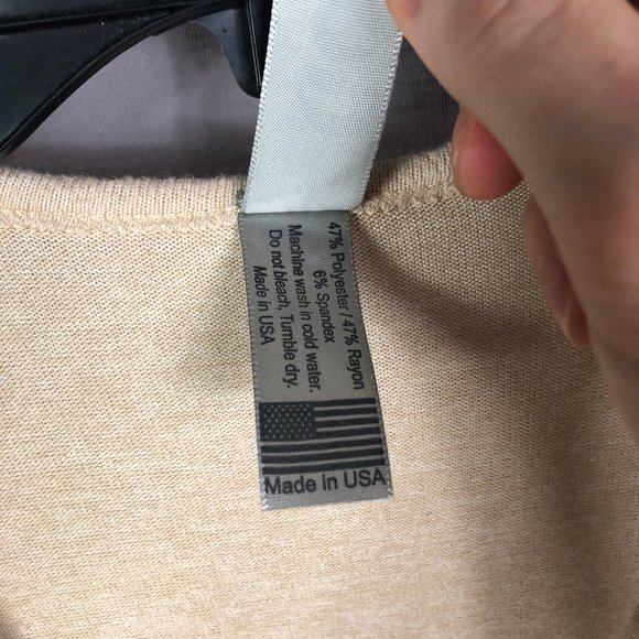 Go Couture Assymetrical Leopard Heart Swing Sweater Size Large - Picture 7 of 8